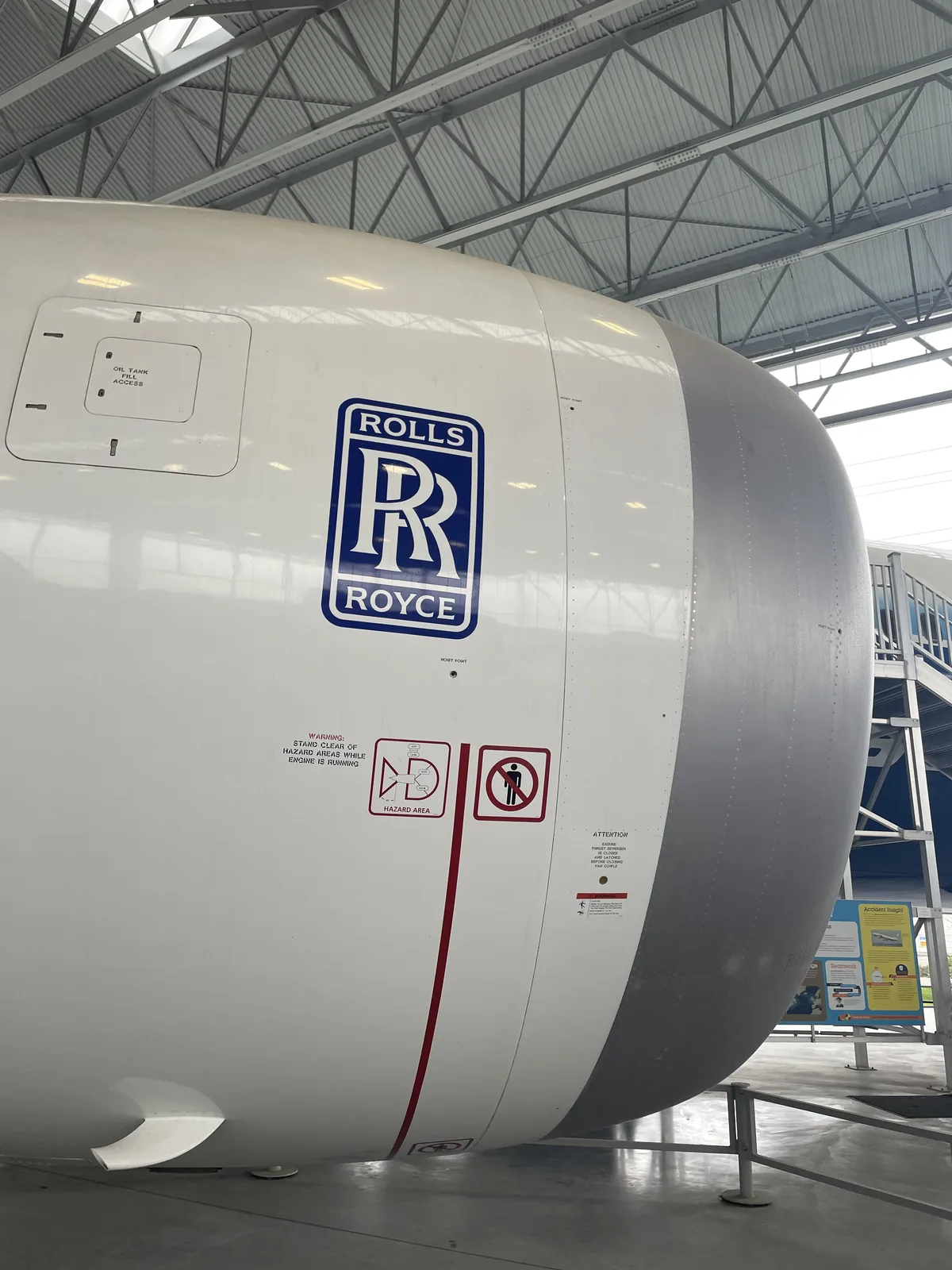 보잉787 드림라이너 외부 전시