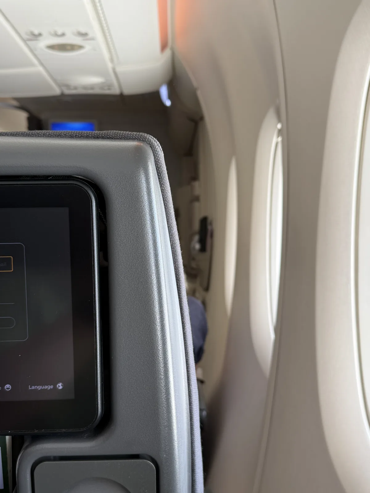 A380 창문과 좌석 사이 넓은 간격