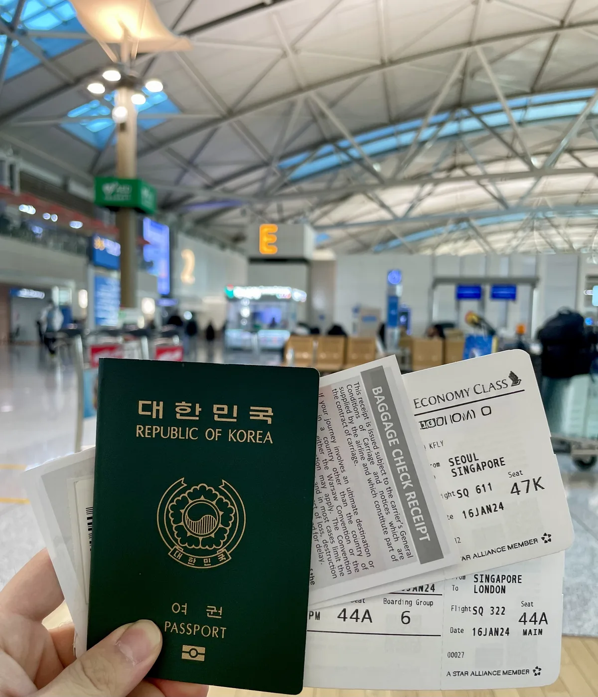 인천-싱가포르-런던 탑승권 확인