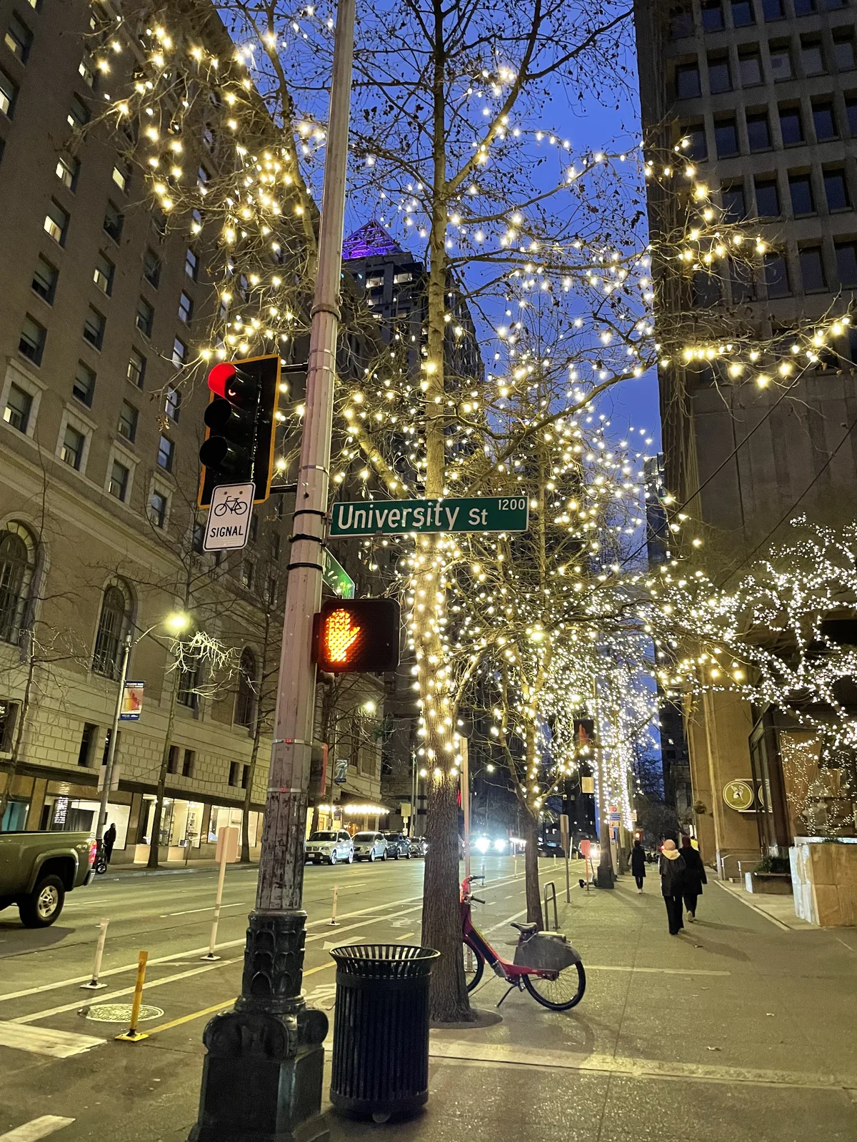 크라운 플라자 시애틀 주변 거리 풍경