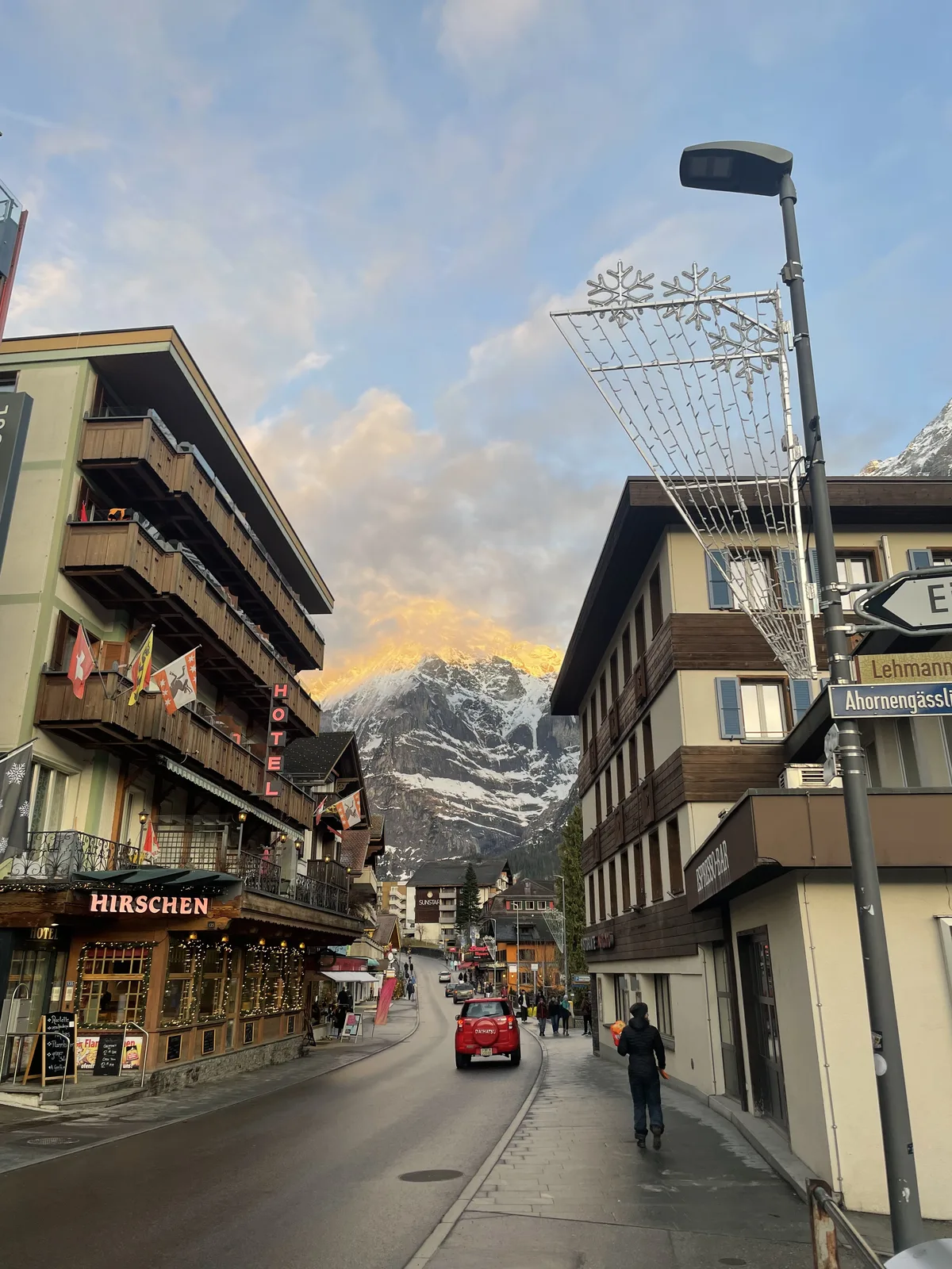 Walking from Grindelwald station to Eiger Selfness Hotel