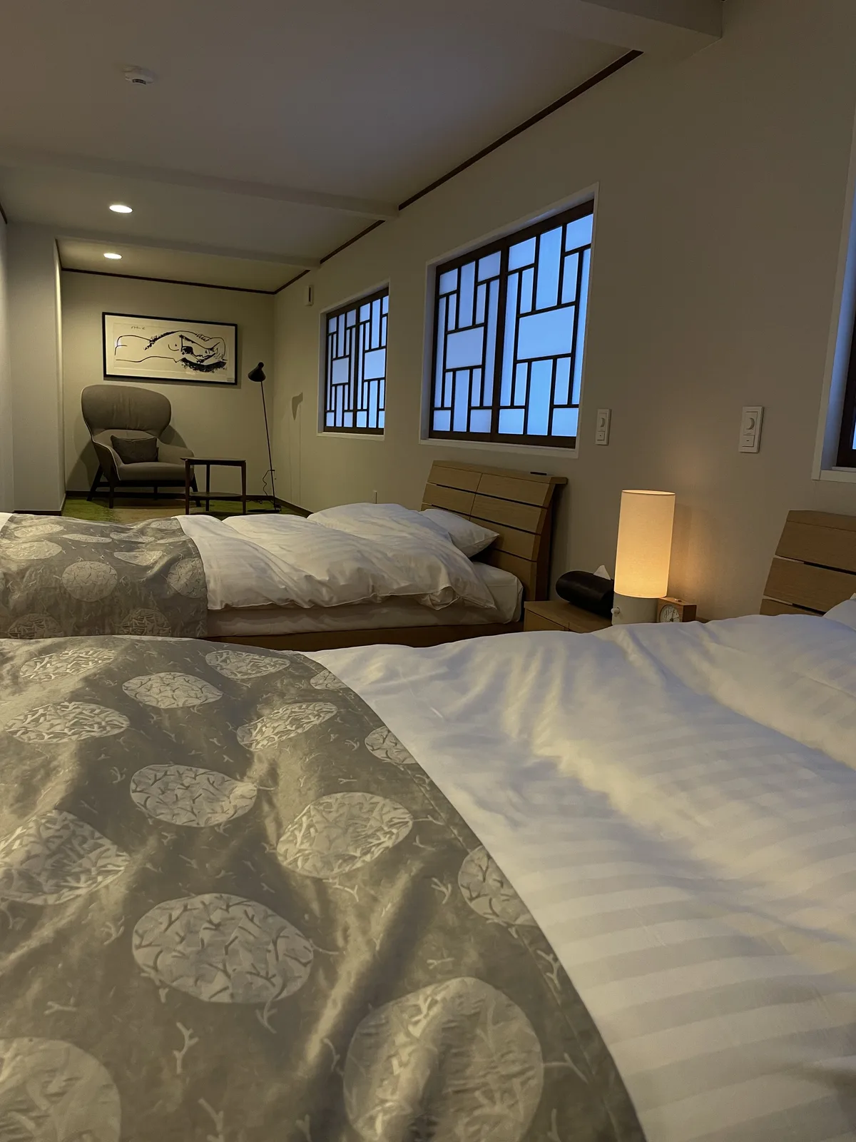 잇코텐 2층 침실 침대 두 개